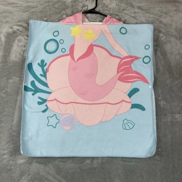 Kids Mermaid Hooded Beach Towel Pool Bath Towel Soft Absorbent Poncho