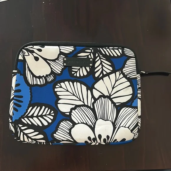Vera Bradley Tablet/iPad Sleeve