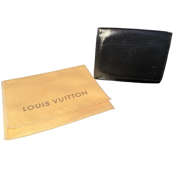 Louis Vuitton Epi Enveloppe Carte de Visite Card Case W/ Dusty