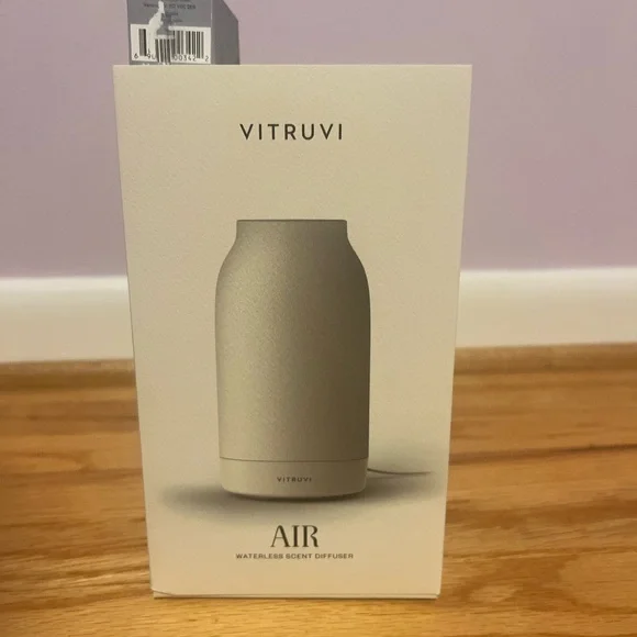 Vitruvi Air Waterless Scent Diffuser - White with extra scent refill