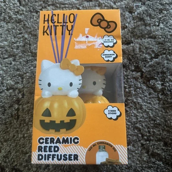 Hello‎ Kitty Halloween Pumpkin Ceramic Reed Diffuser