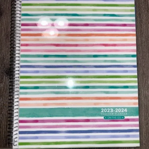 Lite Teacher Planner AY 2023-2024 -8.5