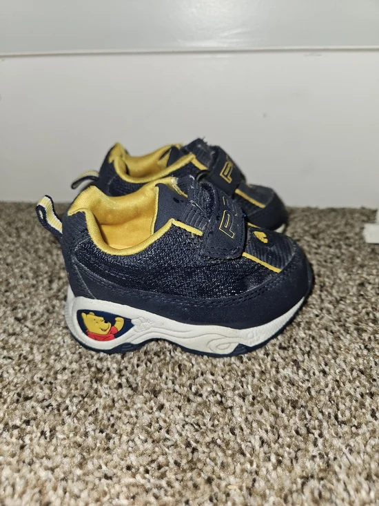 Pooh Vintage Navy & Yellow Toddler Sneakers