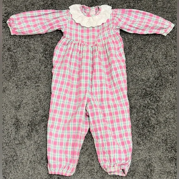 OSH KOSH Vintage Pink Plaid White Eyelet Collar Jumpsuit Bubble size 24 Months