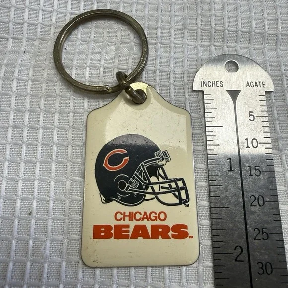 Vtg Chicago Bears NFL Football Helmet Keychain Key Ring Crown Ad Promo Enamel