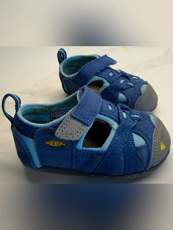 KEEN Infant Prewalker Sandals Blue Soft Sole Size 18M