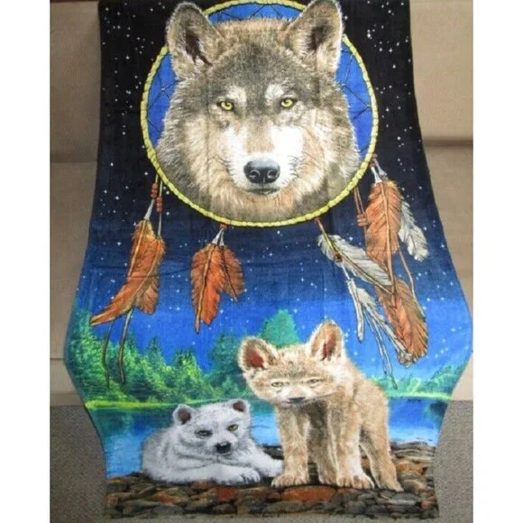 New Dreamcatcher Wolf & Pups Bath Beach Pool Cotton Gift Towel Wolves 30x60 NWT