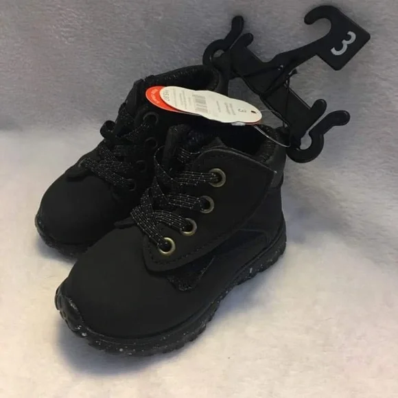 NWT Boys boots‎