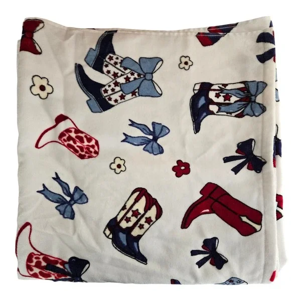 Truly Lou Beach Towel Unisex 36x72 White New Western Cowboy Boots Bows Stars