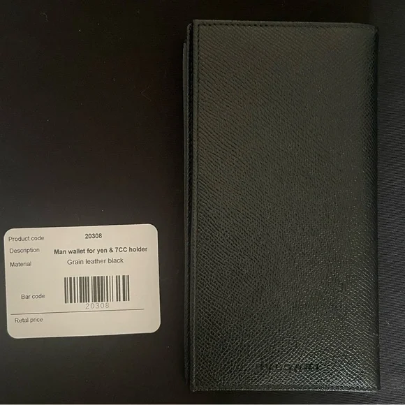 BVLGARI Black Leather Man Wallet
