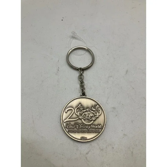 Walt Disney‎ World 2000 Celebrate the Future Hand in Hand Keychain