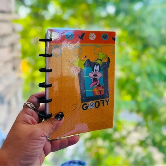 Happy planner mini size set weekly Layout Goofy Disney