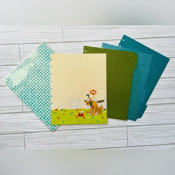 Happy planner classic size Disney Pluto Mickey friends weekly layout