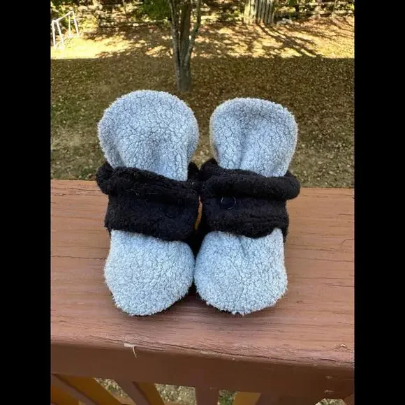 Zutano Booties‎ 3 Months