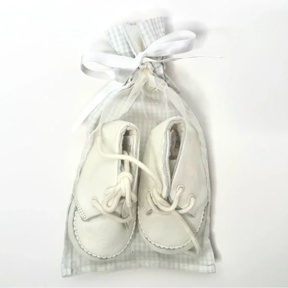 Janie and Jack Classic White Leather Baby Shoes