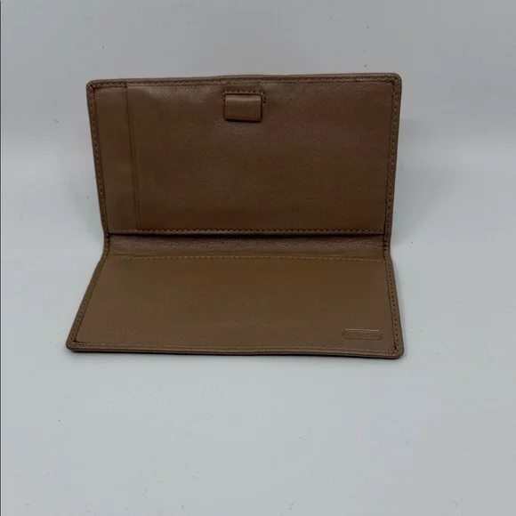Elegant Tan Leather Wallet
