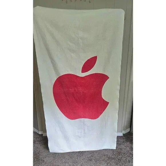 Vintage Apple MacIntosh Computers Beach Towel Pre-owned Off White