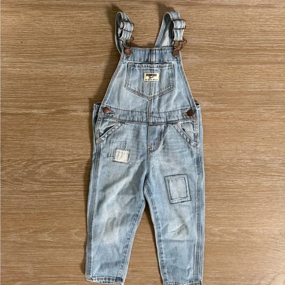 OSHKOSH Bgosh baby girls light wash patchwork distress denim overall size 2T