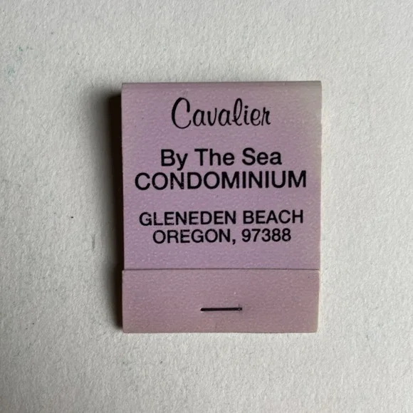 Vintage Matchbook Cavalier By The Sea Condominium Gleneden Beach Oregon RARE‎