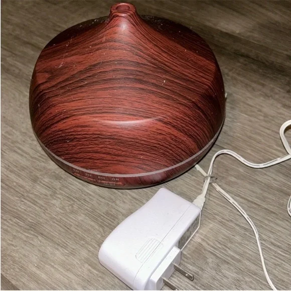 Aroma Essential Oil Diffuser with Colorful LED Light