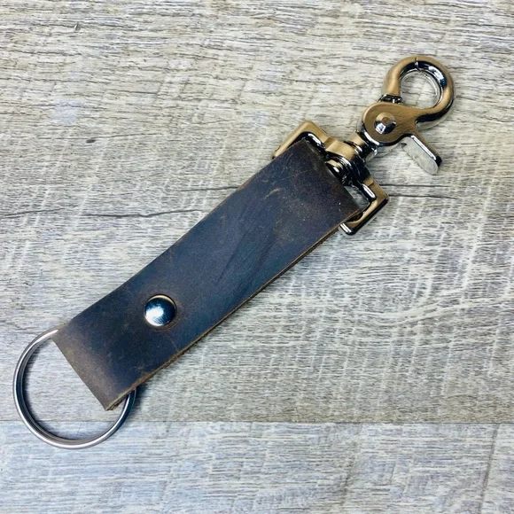 leather trigger snap keychain brown pull up 1” wide 6.5” long