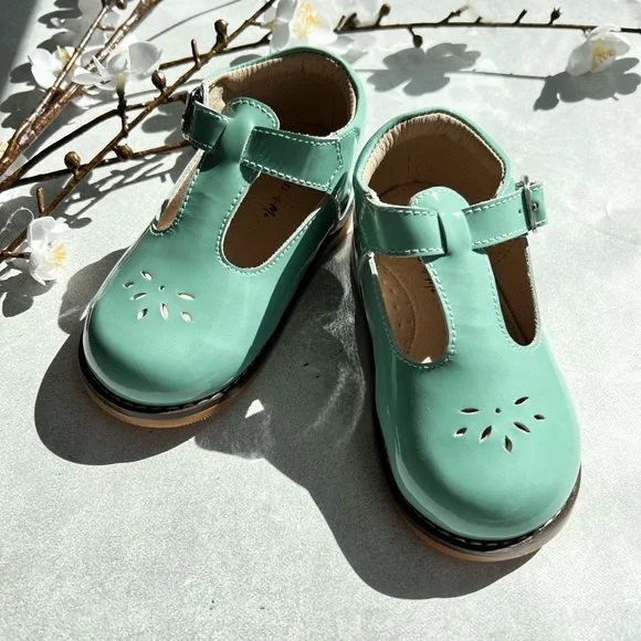 Sass and me NEW England European leather shoes toddler