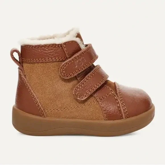 NIB UGG Rennon II Baby Booties Size 02/03 (6-12 Months)
