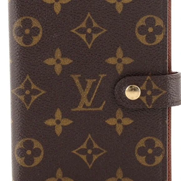 Louis Vuitton PM agenda