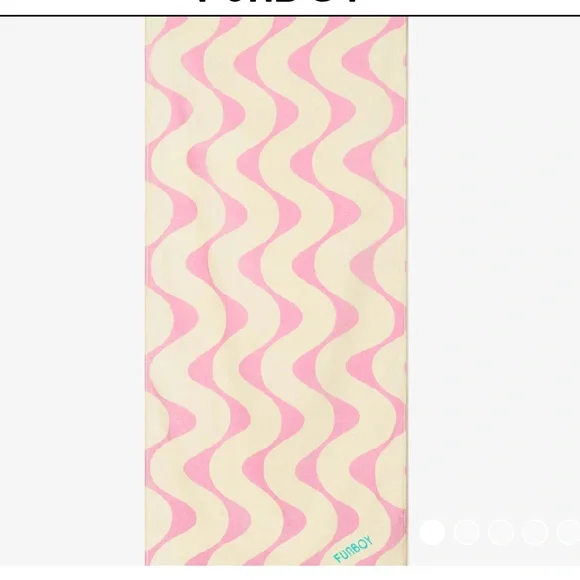 Funboy wavy striped beach towel