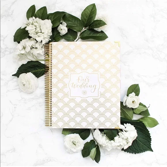 Silver Hard Cover Wedding Day Planner & Organizer