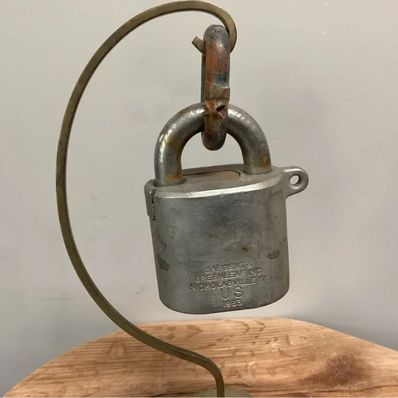 Vintage - Sargent & Greenleaf Inc. 1983 Padlock - Huge & Heavy - Collectible