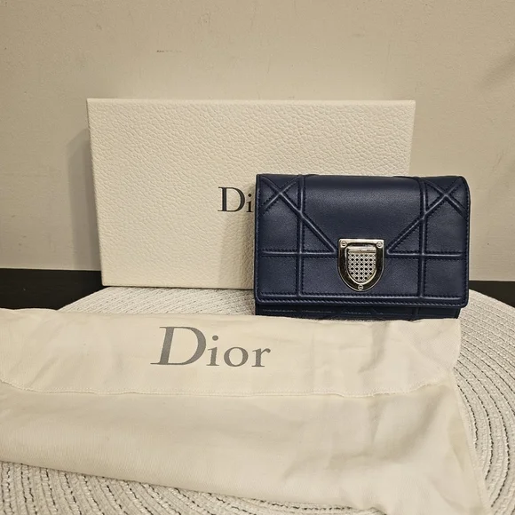 💙 Christian Dior Diorama Navy Blue Leather Compact Wallet