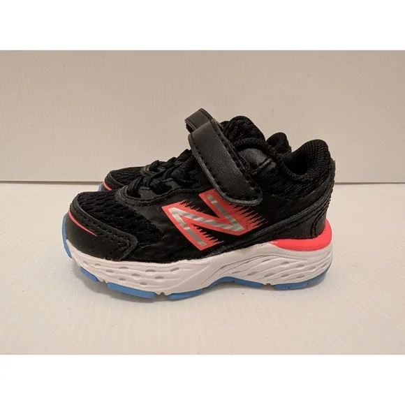 New Balance Kid Shoes Size‎ 2 Infant 680 V6 Hook and Loop Running Shoe