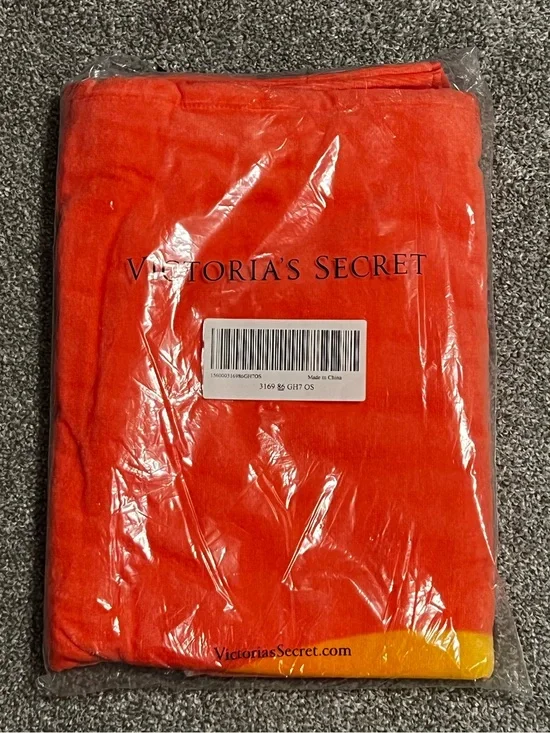 NWT Victoria's Secret Coral Orange and Yellow Beach Towel