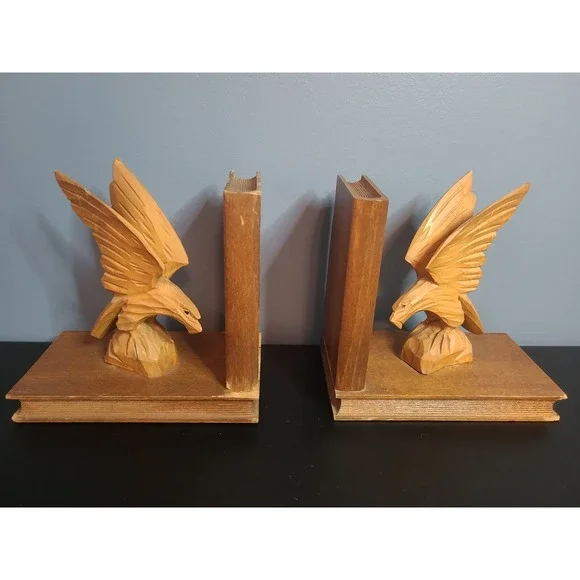 Pair of Bird of Prey American Eagle Hand Carved Wood Vintage Bookends