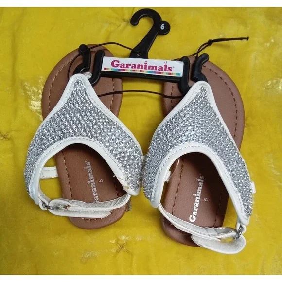 Garanimals Baby Girls White‎ Silver Rhinestone Sparkle Sandals Size 6 Toddler