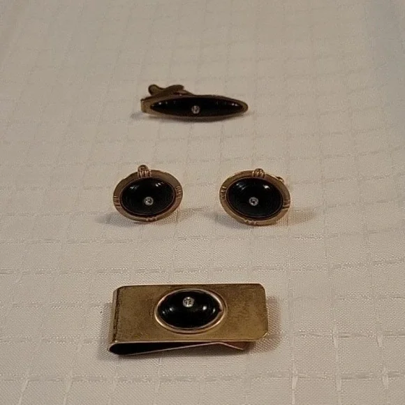 Vingtage Metal Gold Tone Money‎ Clip, Cufflinks, Tie Clip Onyx Clear Stone