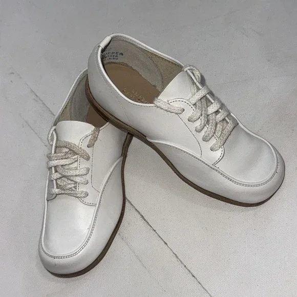 Vintage Self Starters Classic Baby Learning To Walk White Leather Walking Shoes