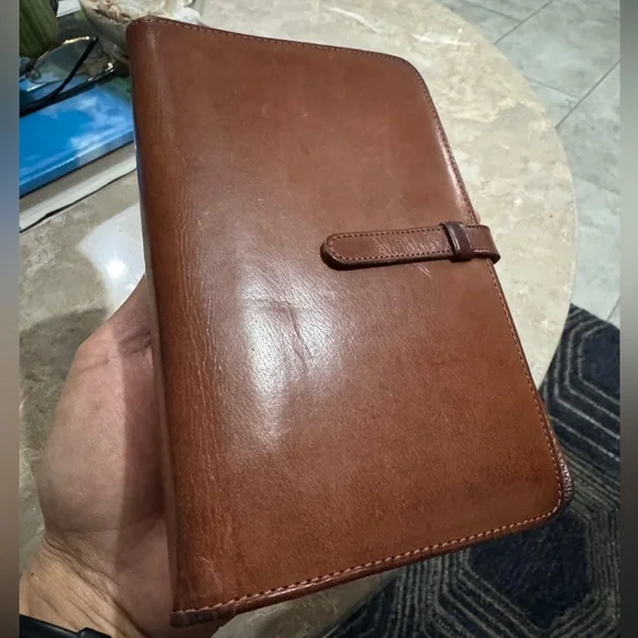 Coach water buffalo tan leather vintage planner