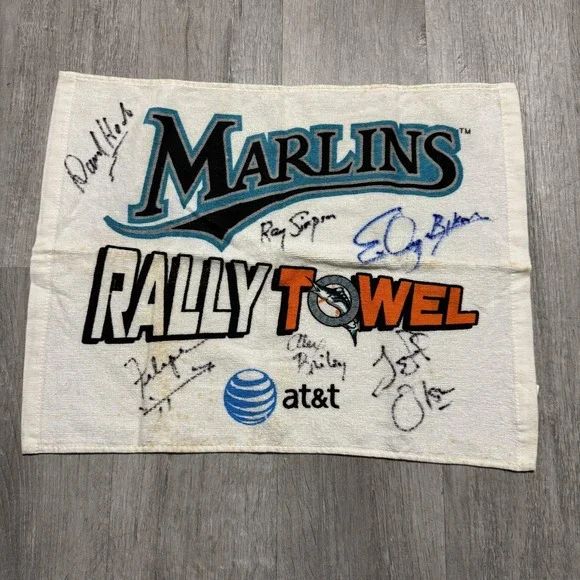 Vintage Florida Marlins Rally Towel White MLB Baseball AT&T Signed Autograph
