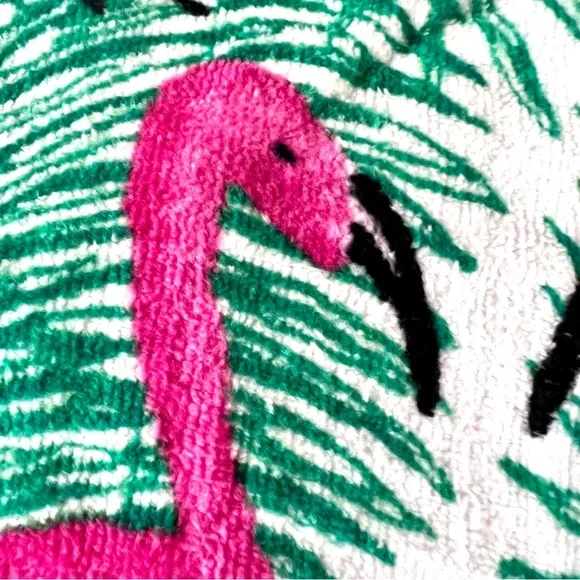 Bouffants & Broken Hearts Kendra Dandy Flamingo Beach Towel White/Pink/Green