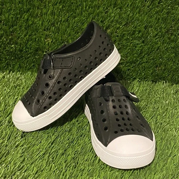 Skechers Foamies Guzman Steps Aqua Surge Black‎ White Toddler Size 7