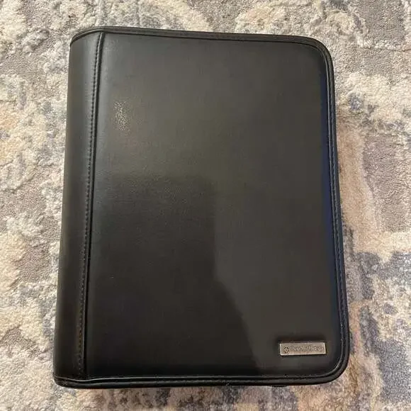 Franklin Covey Black Zip-Around 7-Ring Binder Planner Organizer