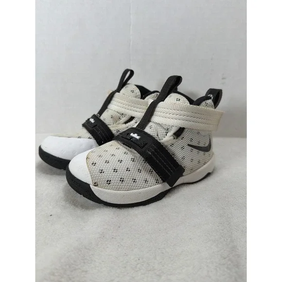 Nike Lebron Soldier 10 Toddler Basketball‎ Shoes Size 7C White Black 845123-100