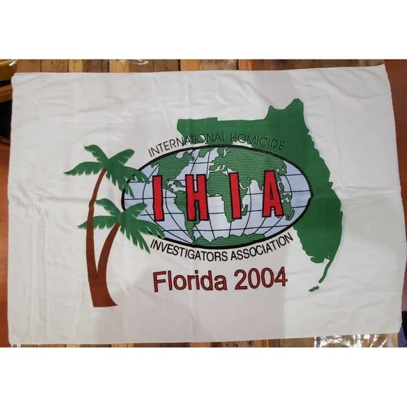 International Homicide Investigator's Association‎ 2004 Conference Beach Towel
