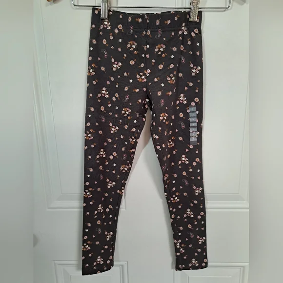 OshKosh Brown Floral Size 7.
