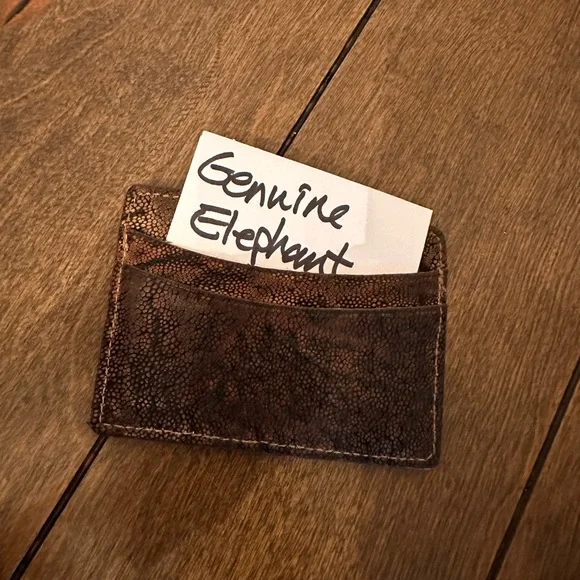 Torino Leather Elephant Card Case Cognac