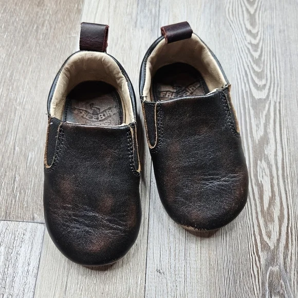Freebird My First Freebird Crib Shoes Baby Kicks Size 3 Black Distressed