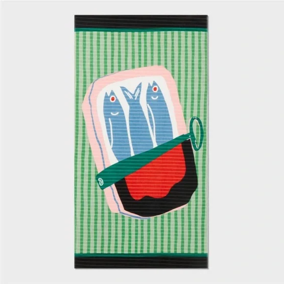 ROOM ESSENTIALS NWT sardines back towel -72x36