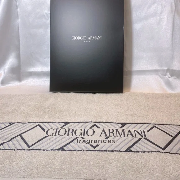 Giorgio Armani Beach Towel, Nude Beige Cotton, Luxury Bath & Beach, Boxed - NEW